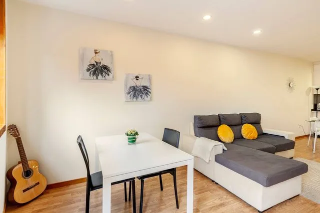 Porta 116 - Estacionamento privativo gratuito apartment view 2